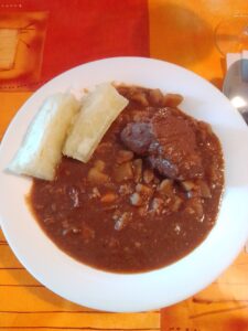 Carapulcra con sopa seca